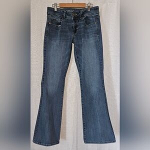 American Eagle Outfitters 360* Super‎ Stretch AEO Denim Kick Boot Size 6 Short